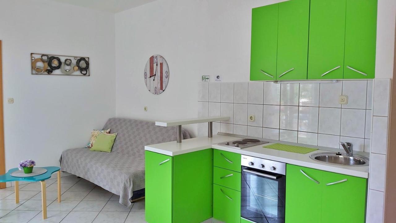 Apartments Zvone Omiš Εξωτερικό φωτογραφία