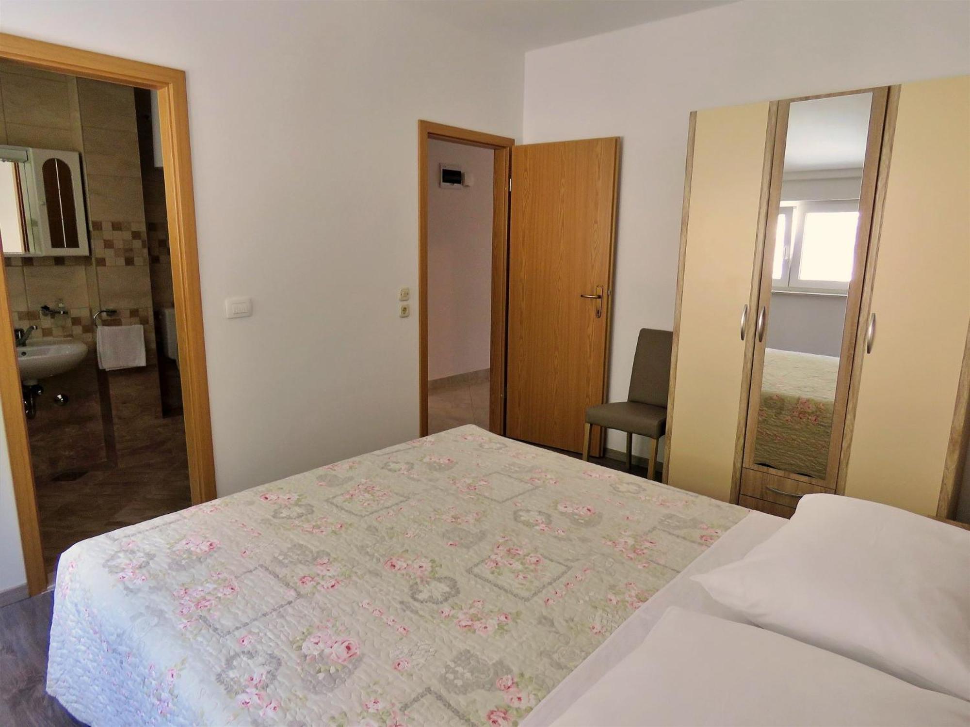 Apartments Zvone Omiš Εξωτερικό φωτογραφία