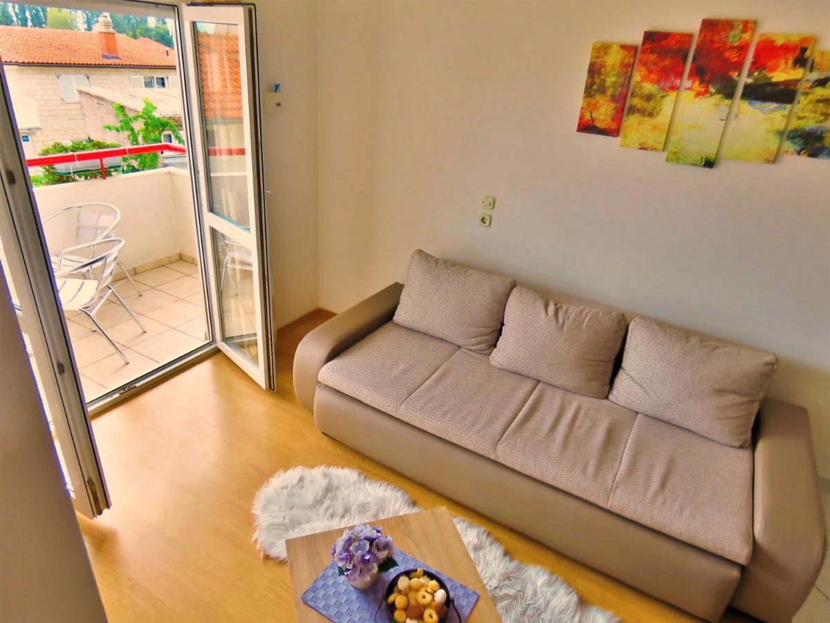 Apartments Zvone Omiš Εξωτερικό φωτογραφία